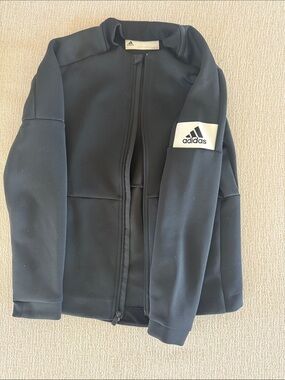 adidas Black Zip-Front Puffer Jacket with White Logo Patch